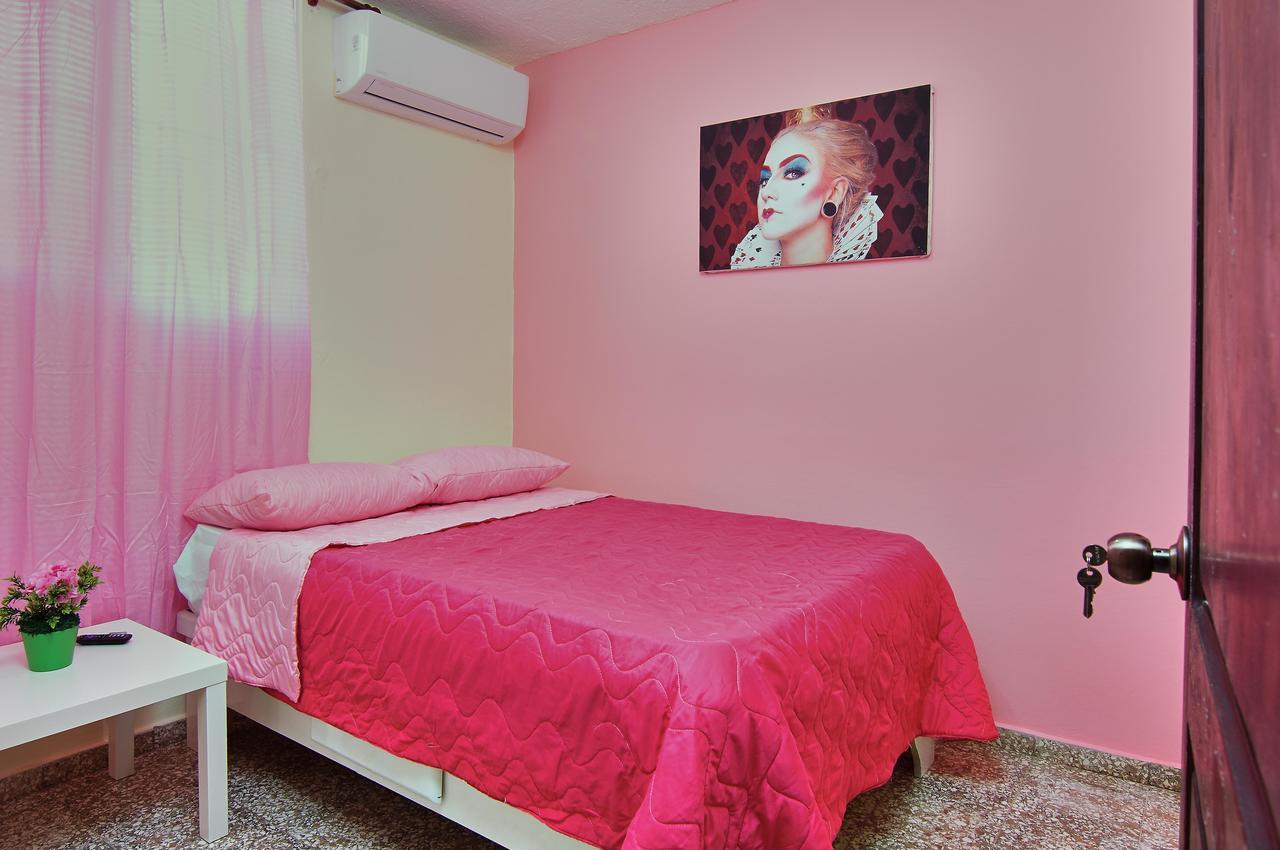 Queen of Hearts Apartahotel Santo Domingo Buitenkant foto